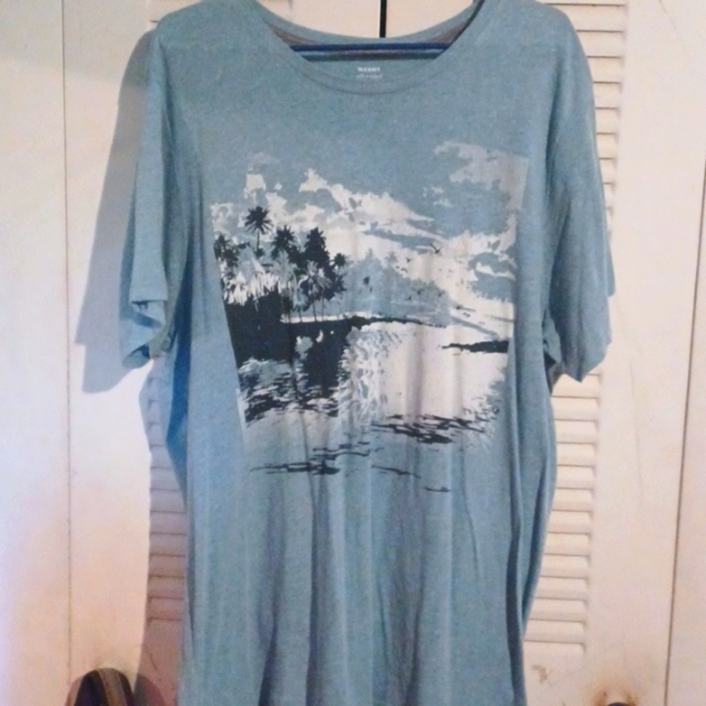 Old Navy Beach Graphic Tee
